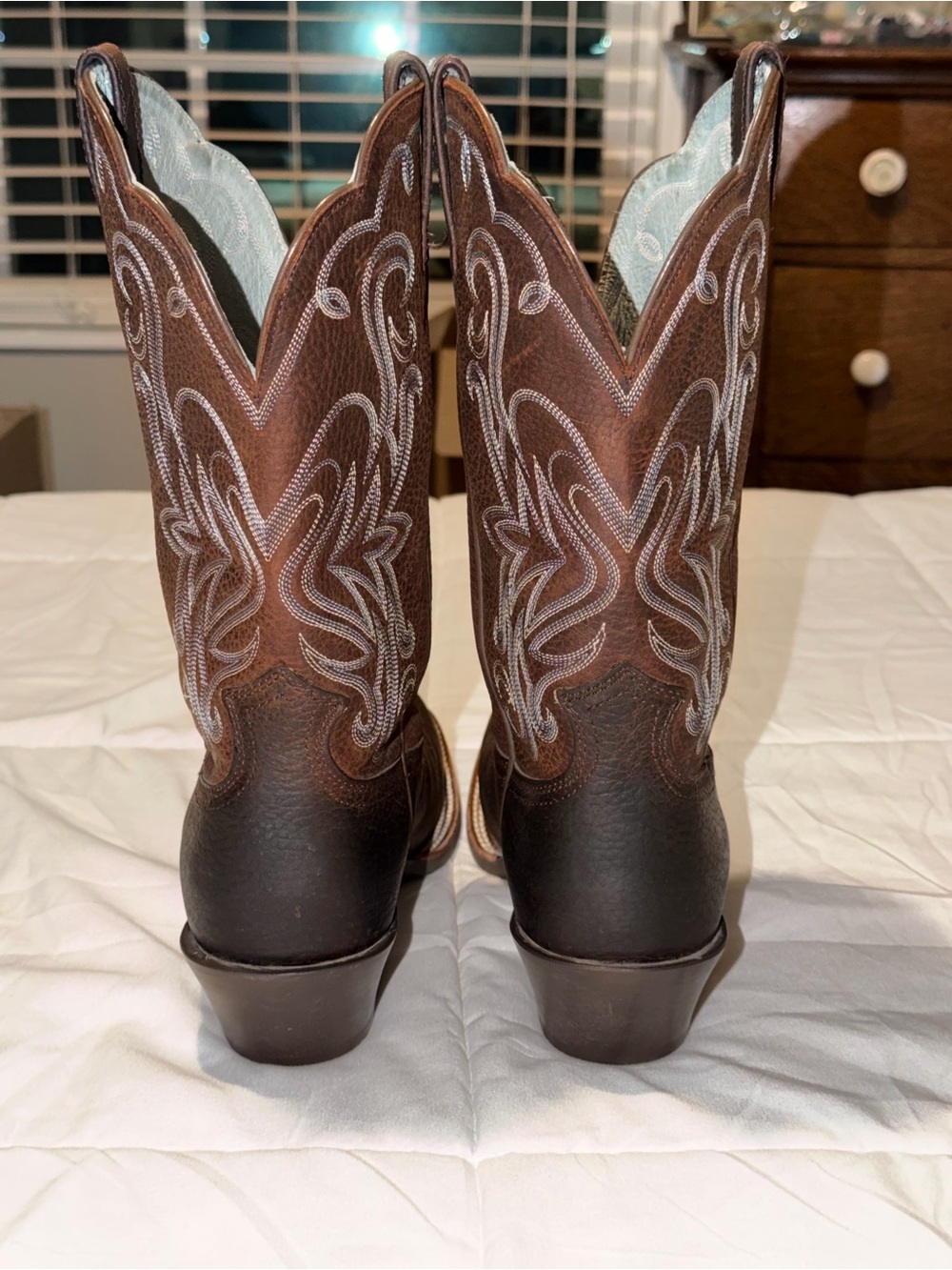Ariat Brown Leather Western Heeled Boots with Light Stitching - Picture 2 of 12